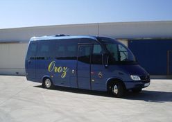 Autocares Oroz mini bus 2